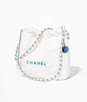 CHANEL 22 SMALL HANDBAG