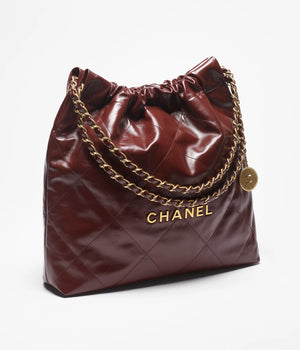 CHANEL 22 HANDBAG