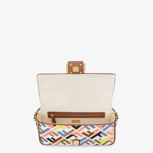 FENDI Baguette Bag