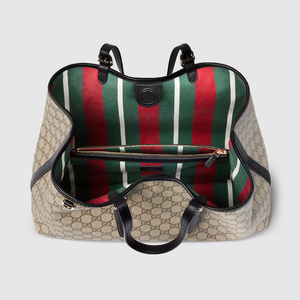 GUCCI GG Emblem medium tote bag