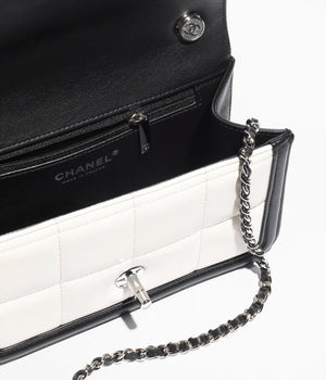 CHANEL MINI FLAP BAG