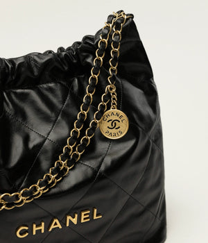 CHANEL 22 HANDBAG