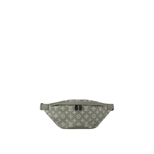 LV Men's Discovery Bumbag