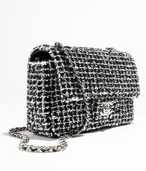 CHANEL SMALL FLAP BAG