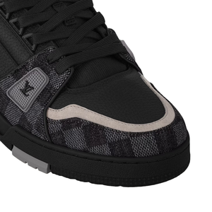 LV Men's Trainer Sneaker