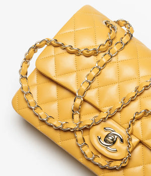 CHANEL 11.12 CLASSIC HANDBAG